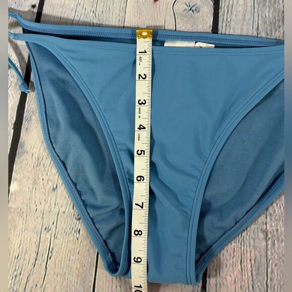 NWT Blue Xhilaration Vacation Beach Coastal Classic Minimalist Bikini Swimsuit L - Picture 15 of 16